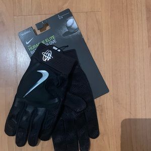 Nike Hurache elite batting gloves sz large